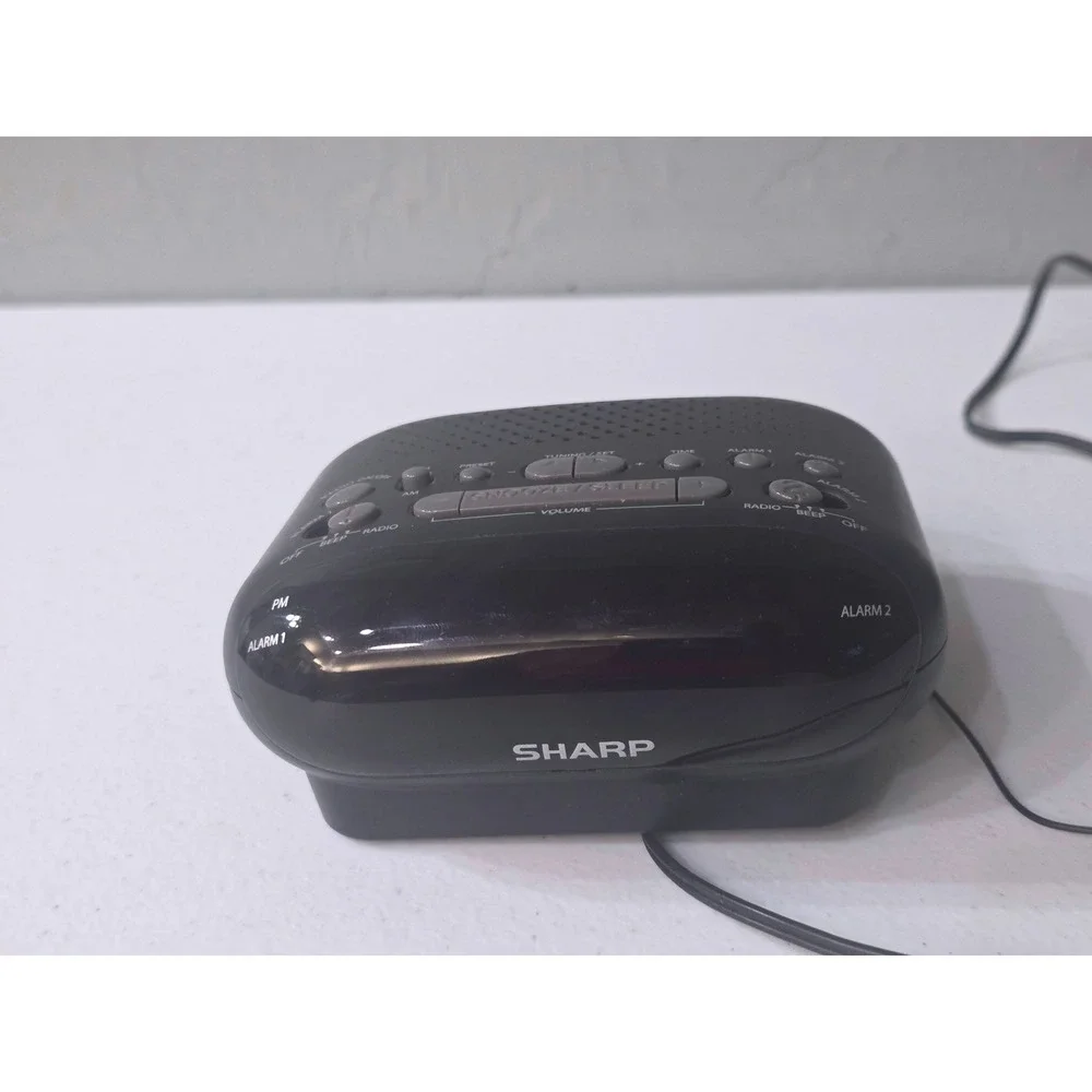 Sharp SPC695 AM FM Dual Alarm Clock Radio Digital Display Black Bedside Tabletop